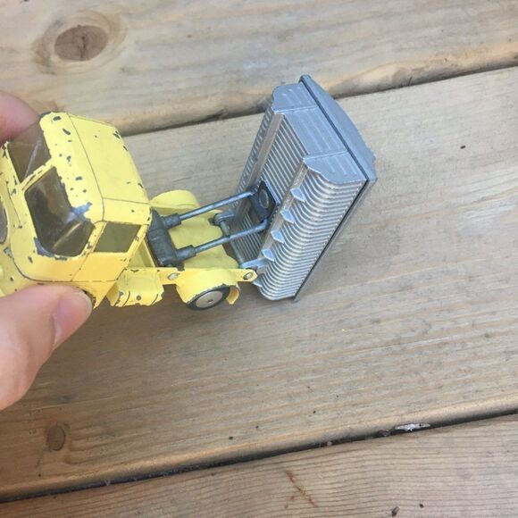 Vintage 1959 Corgi Toys 458 ERF Dumper Toy Car - Picture 12 of 12